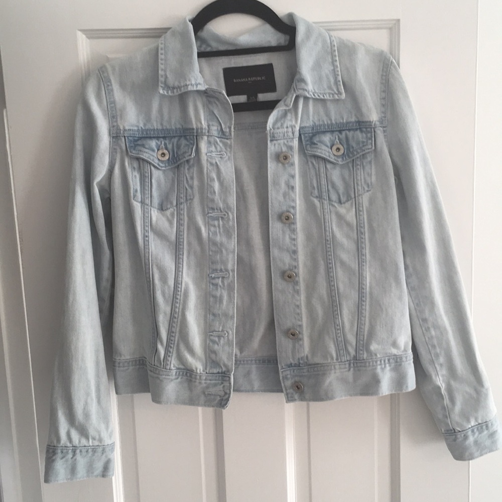 Banana Republic Light Wash Denim Jacket